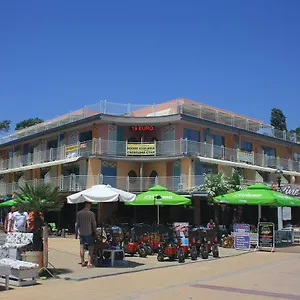 2* Hotel Largo