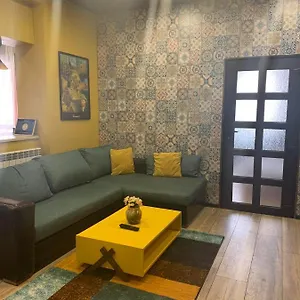 trakia-street-apartment.plovdiv-hotels.com/